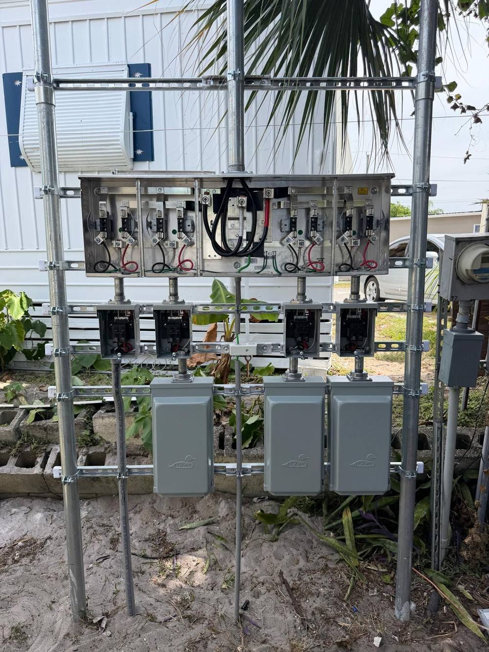 Multi-meter pedestal for mobile home community, four positions